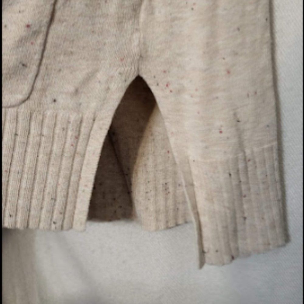 Mossimo Women's Cream Long Sleeve Cardigan Size Small EUC - Picture 5 of 8